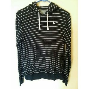 Nike pullover